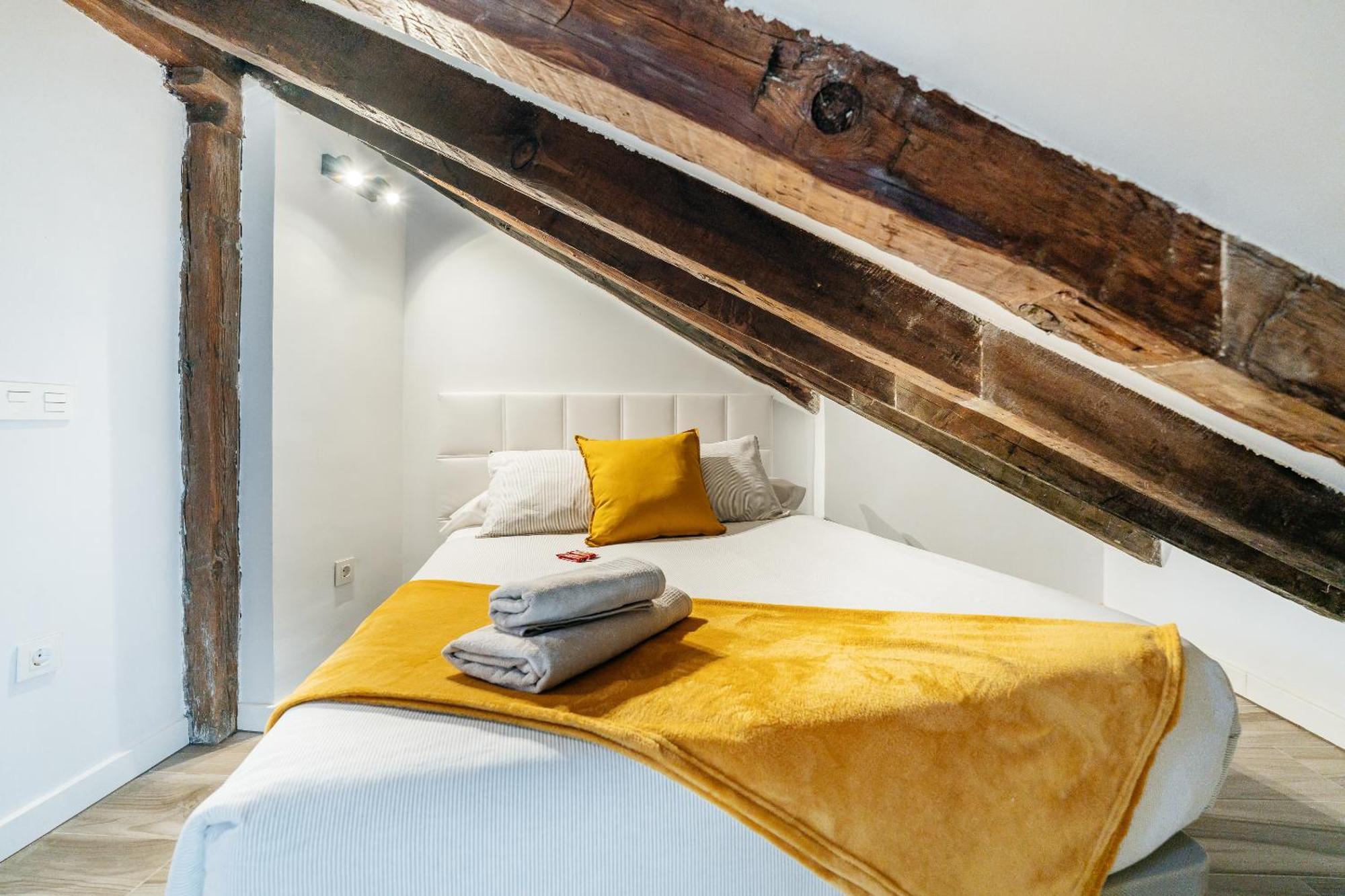 Yoomi Homes Plaza Mayor Madrid Exterior foto